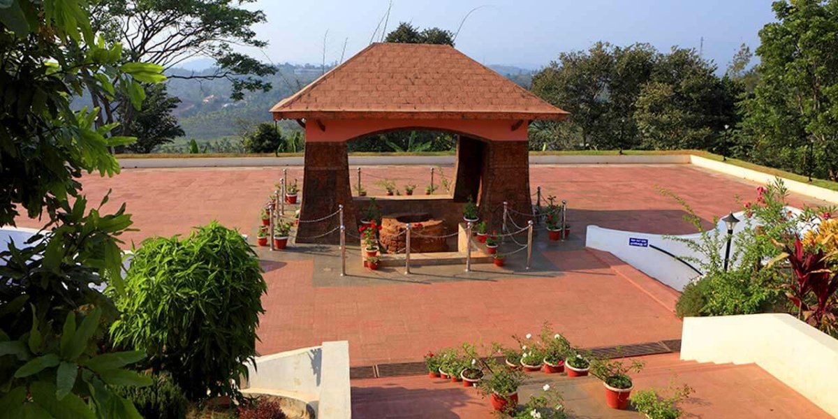 Pazhassi Raja Tomb